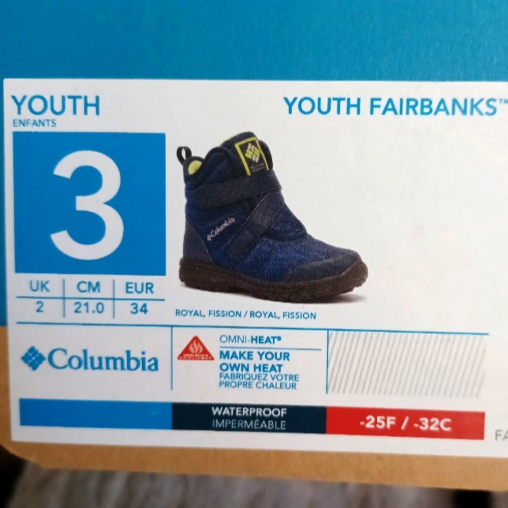 Columbia youth boots